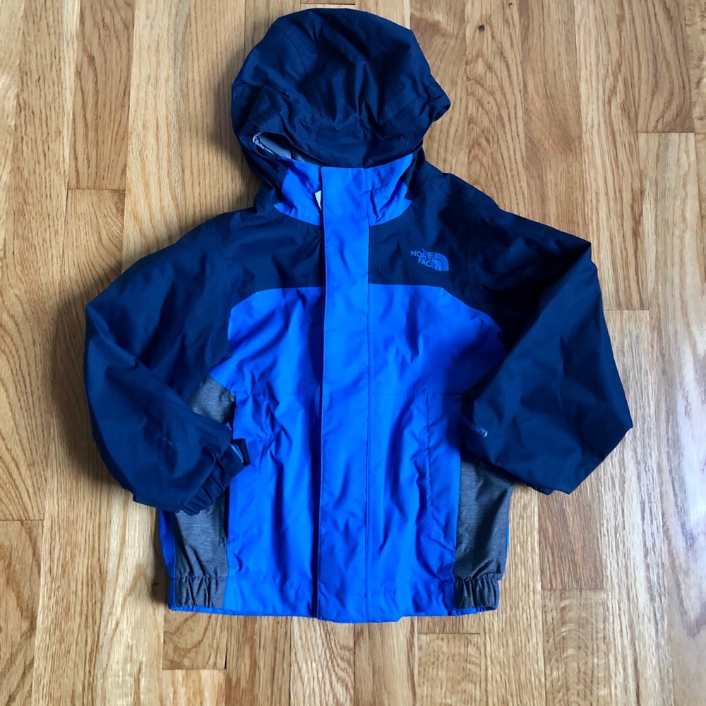 North face boys rain jacket light size 3 in blue
